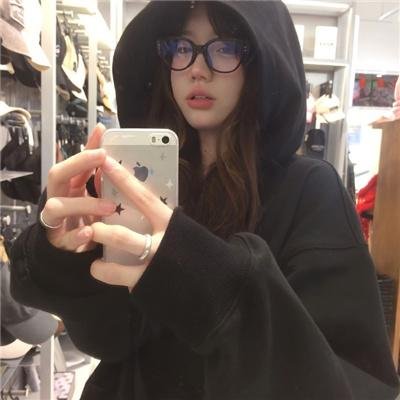 终末的女武神海报